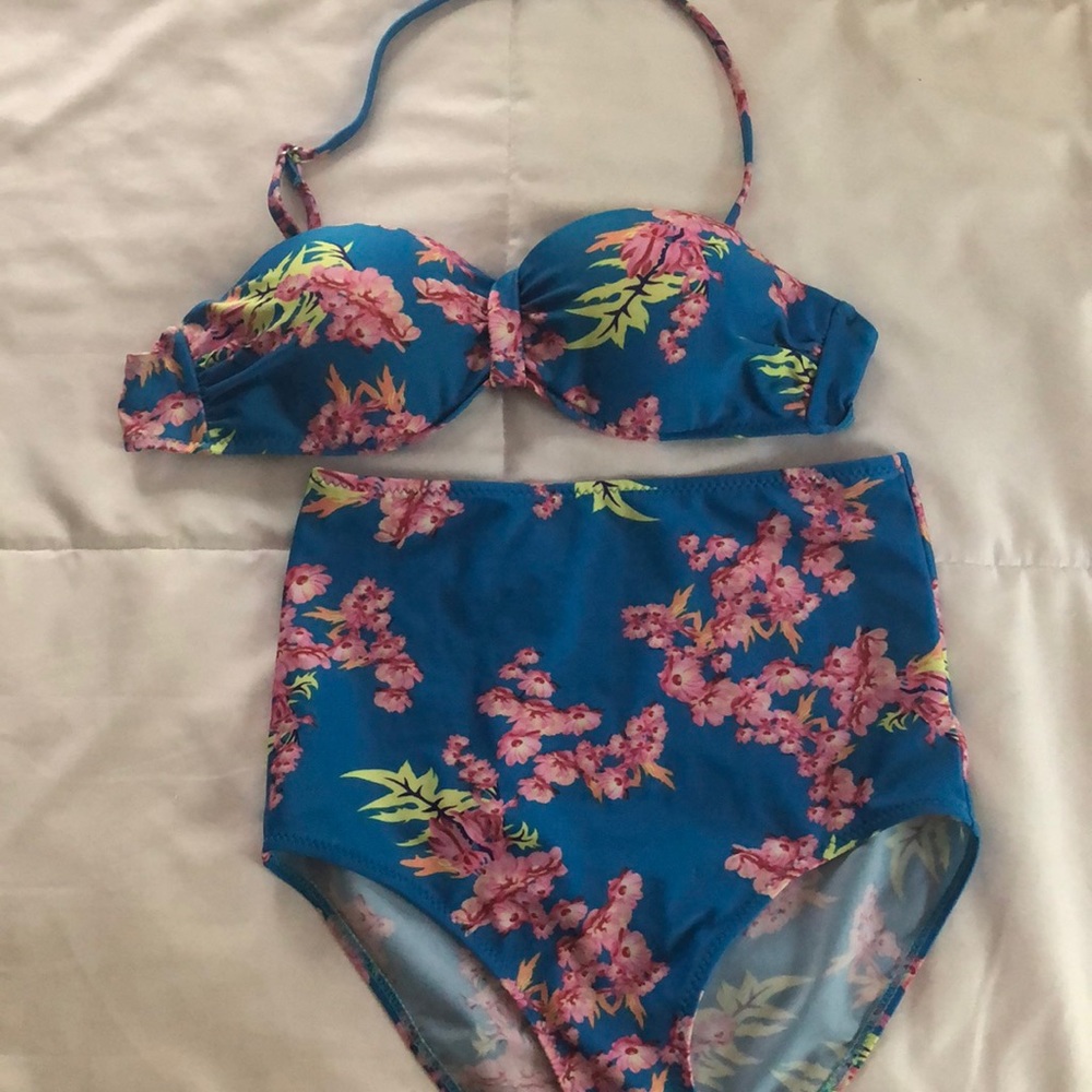 Retro Style Blue Floral High Waisted Bikini Set